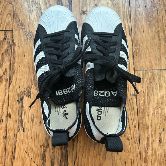 Adidas AQ2881 Superstar 80s Primeknit Size 7.5 US Black & White - Picture 3 of 7